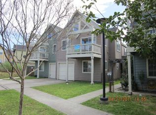2440 90th Ave, Oakland, CA 94603
