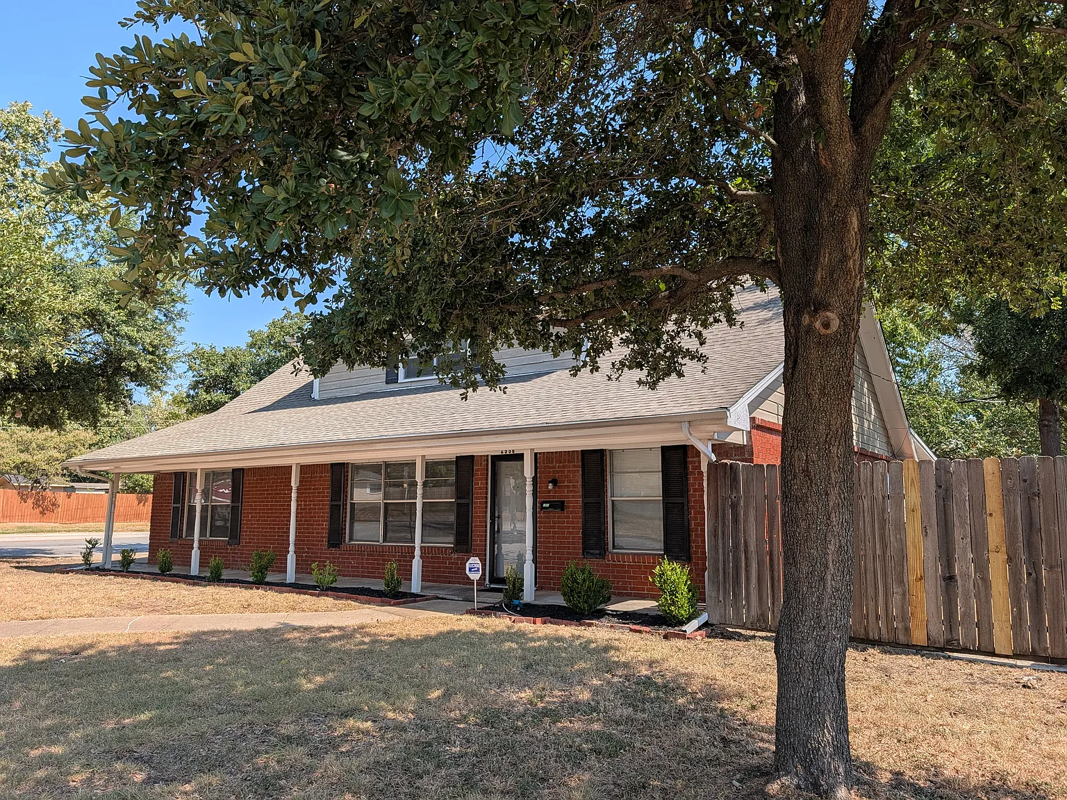 2558 Duringer Rd. Fort Worth, TX 76133 — Photo 2