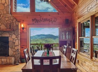 1250 Cobblestone Dr, Waynesville, NC 28786