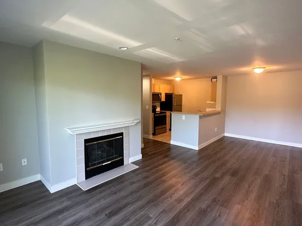 Interlake Apartments