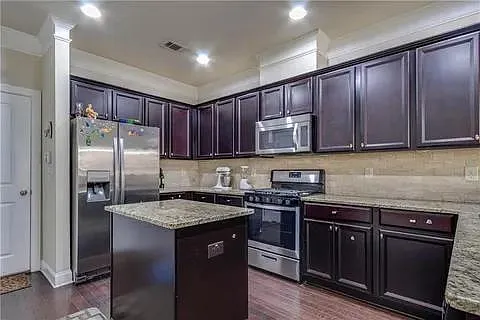 13374 Canary Ln — Photo 6
