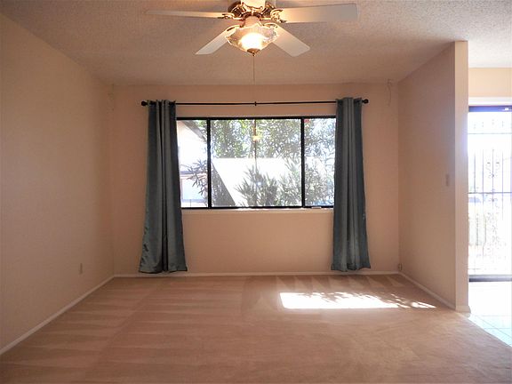 4th image of 7050 Casa Loma Cir