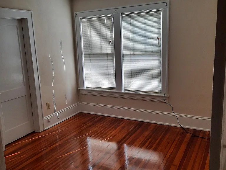 511 Janette Ave SW — Photo 13