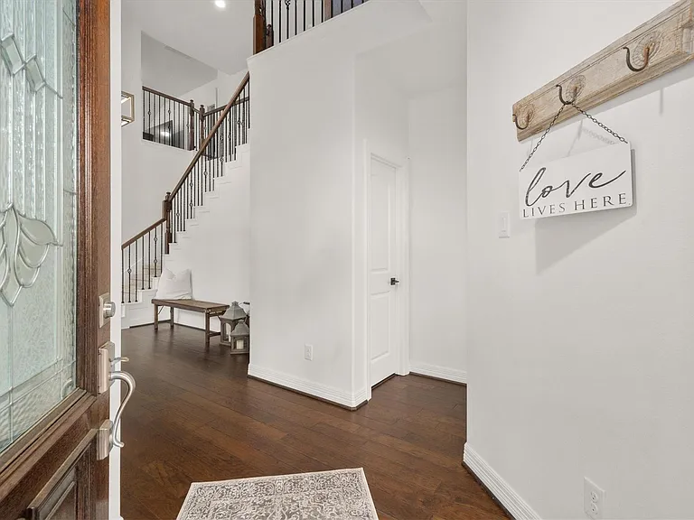27121 Holtwood Grove Rd — Photo 10