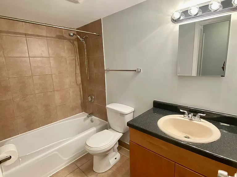420 S Kenilworth Ave #11 — Photo 6