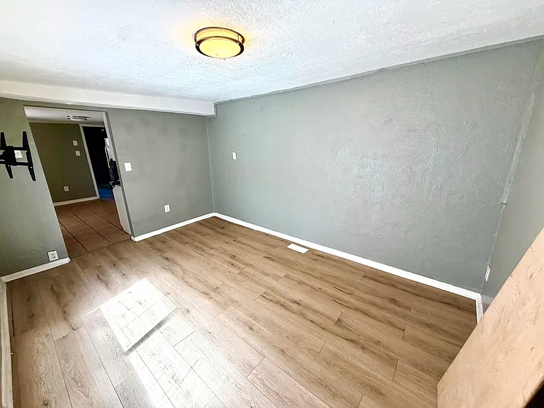 3036 South West Temple — Photo 8