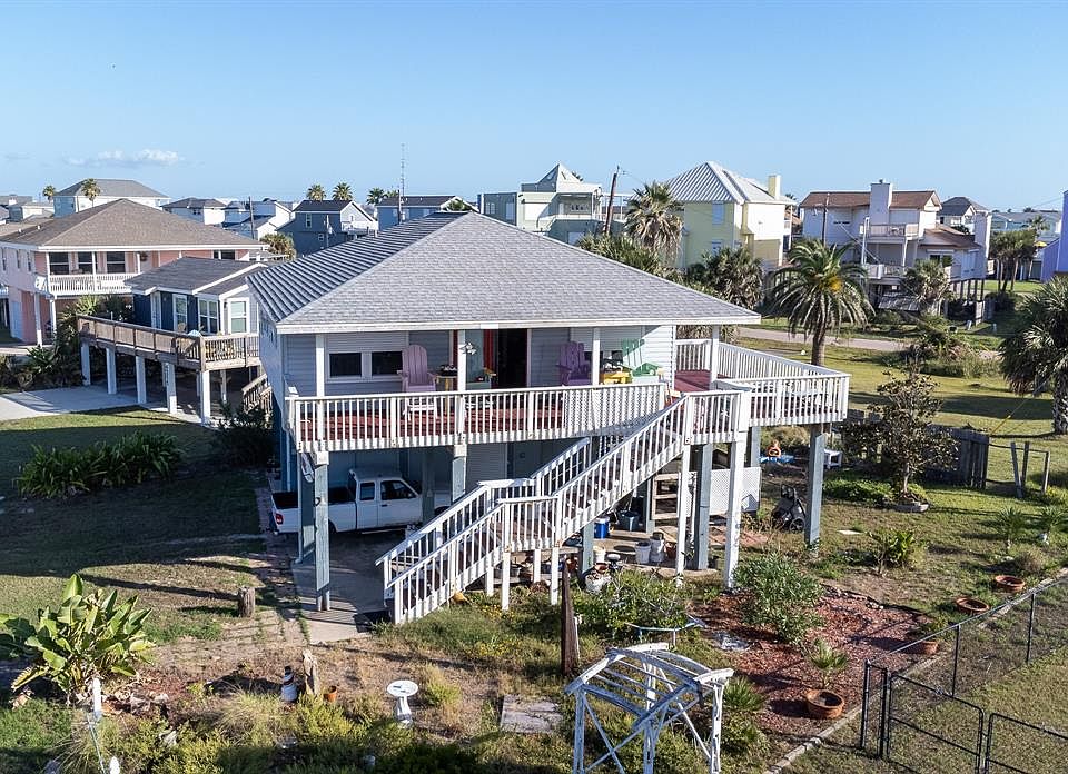 1st image of 4215 Surf Dr