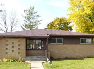4841 N 57th St, Milwaukee, WI 53218