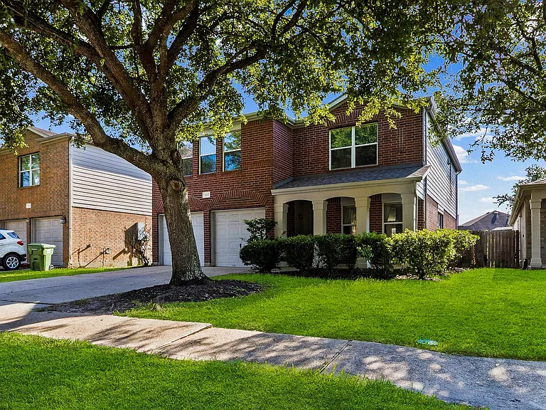 18327 Atasca Woods Trce — Photo 3