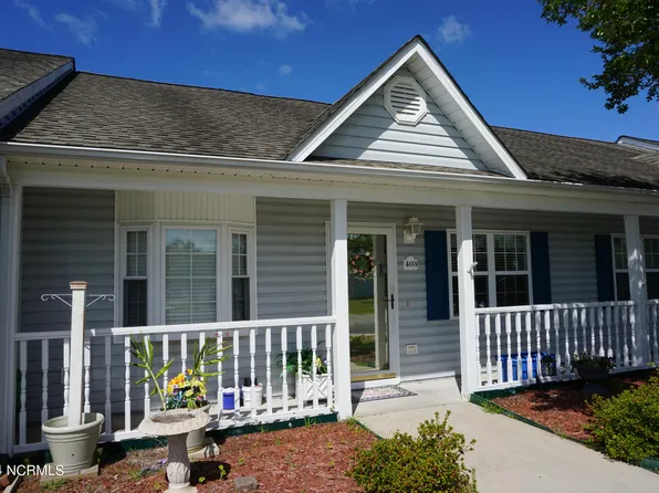 403 Courtyard East, Beaufort, NC 28516