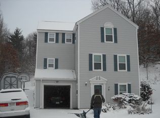 22 Lawtons Way, Westborough, MA 01581