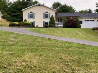 172 Troy Rd APT 1, Ithaca, NY 14850