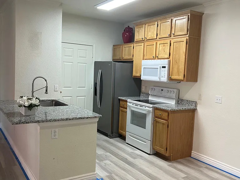 5401 E Van Buren St #2066 — Photo 5
