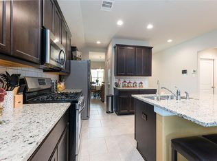 8211 Oakleaf Meadow Ct, Rosharon, TX 77583