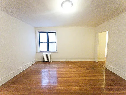 72-25 Austin St #3F Photo 1
