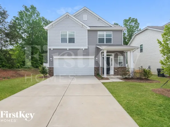 8216 Williams Farm Dr, Charlotte, NC 28215
