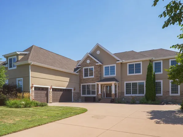 16299 Stemmer Ridge Rd NW, Shakopee, MN 55379
