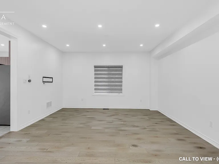 1252 Peelar Cres — Photo 7