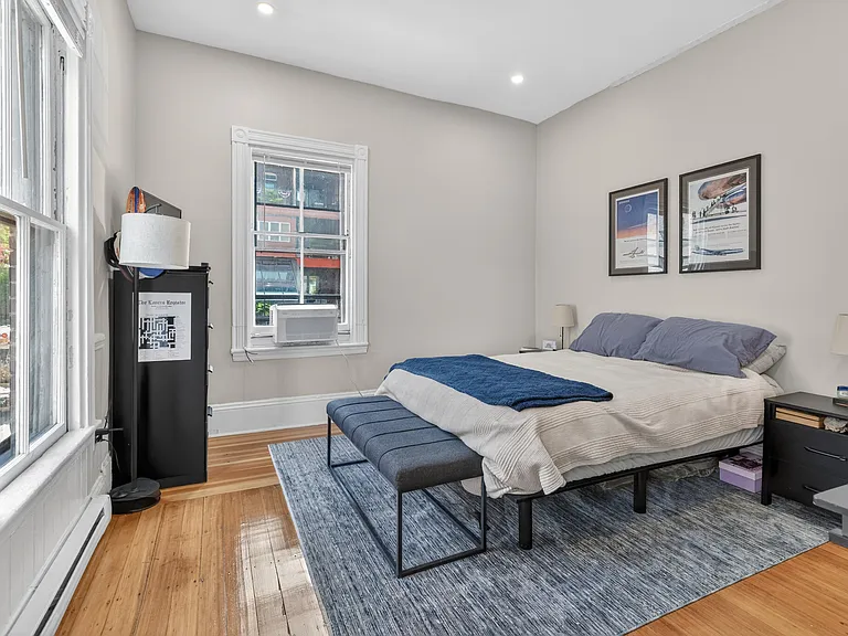 16 Cumberland St #2 — Photo 10