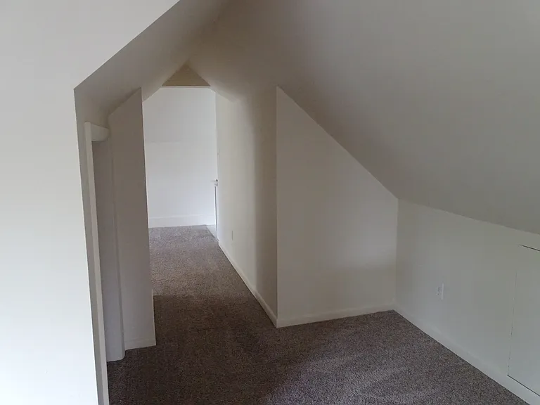 602 Lafayette St — Photo 9