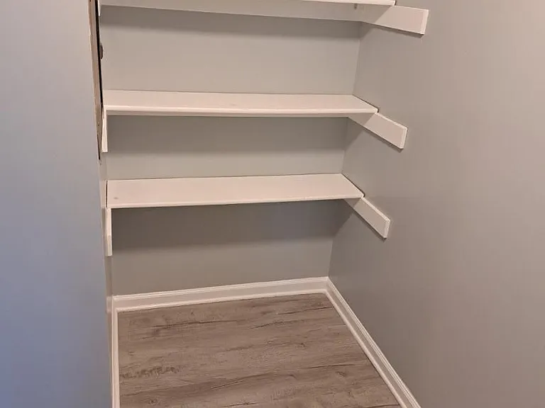 4220 Kaplan Dr — Photo 7