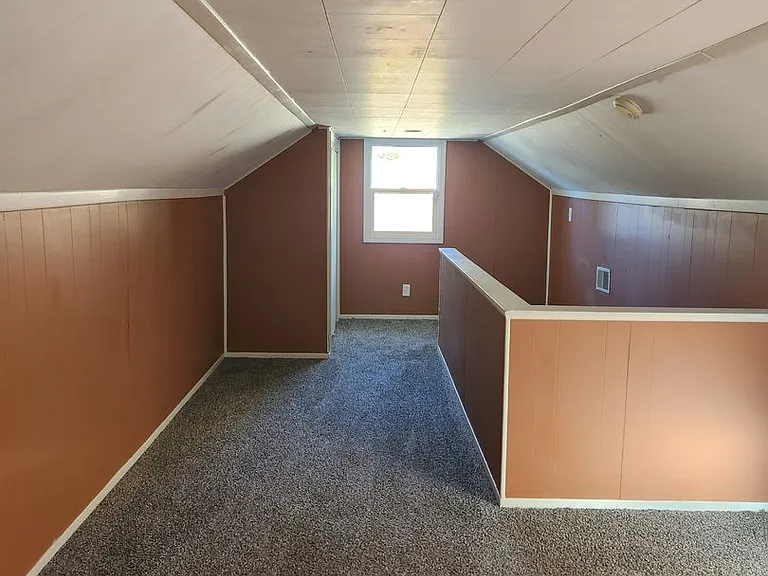 5818 South St — Photo 9