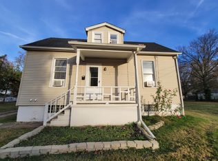 648 N 39th St, Belleville, IL