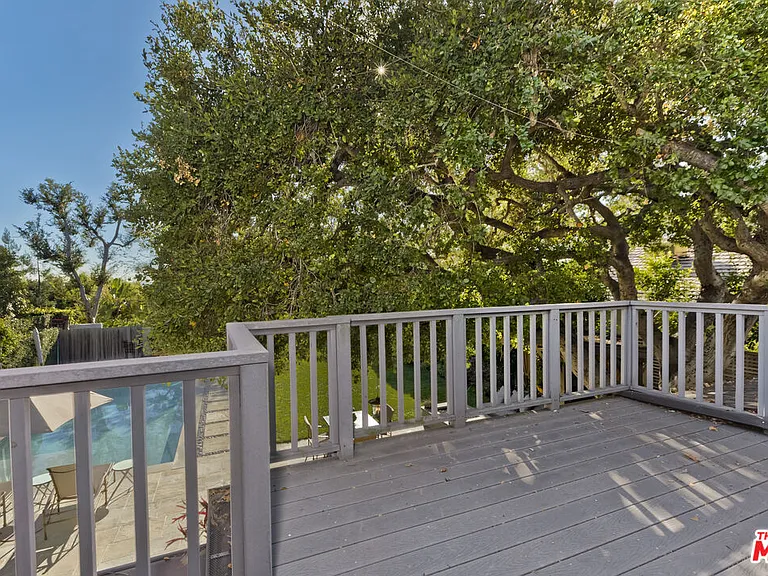 2855 Club Dr — Photo 38