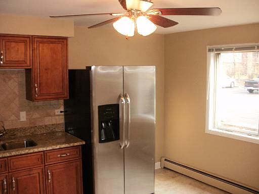 3rd image of 11115 S 84th Ave APT 1B
