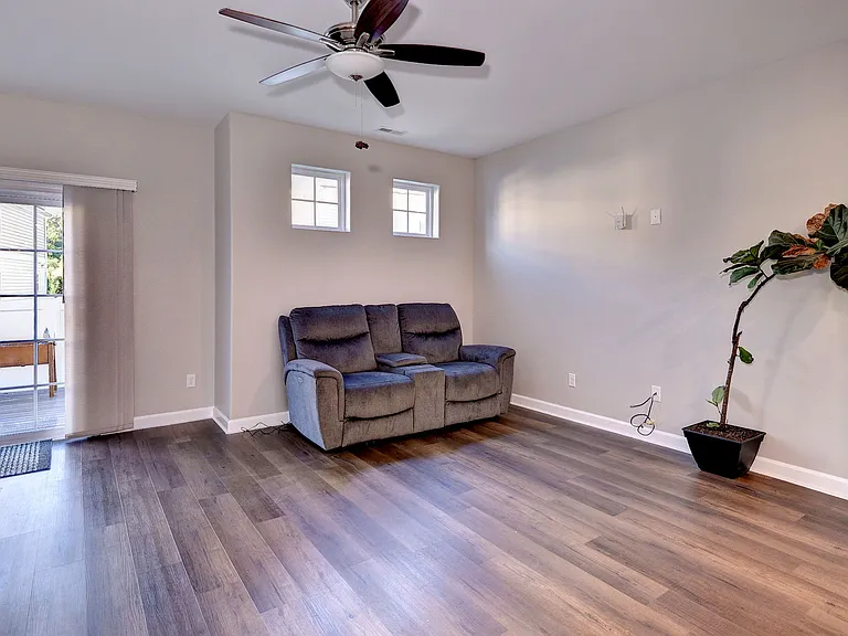 107 Bicameral Ln — Photo 11