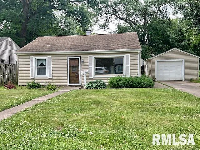 4532 23rd Ave photo 1