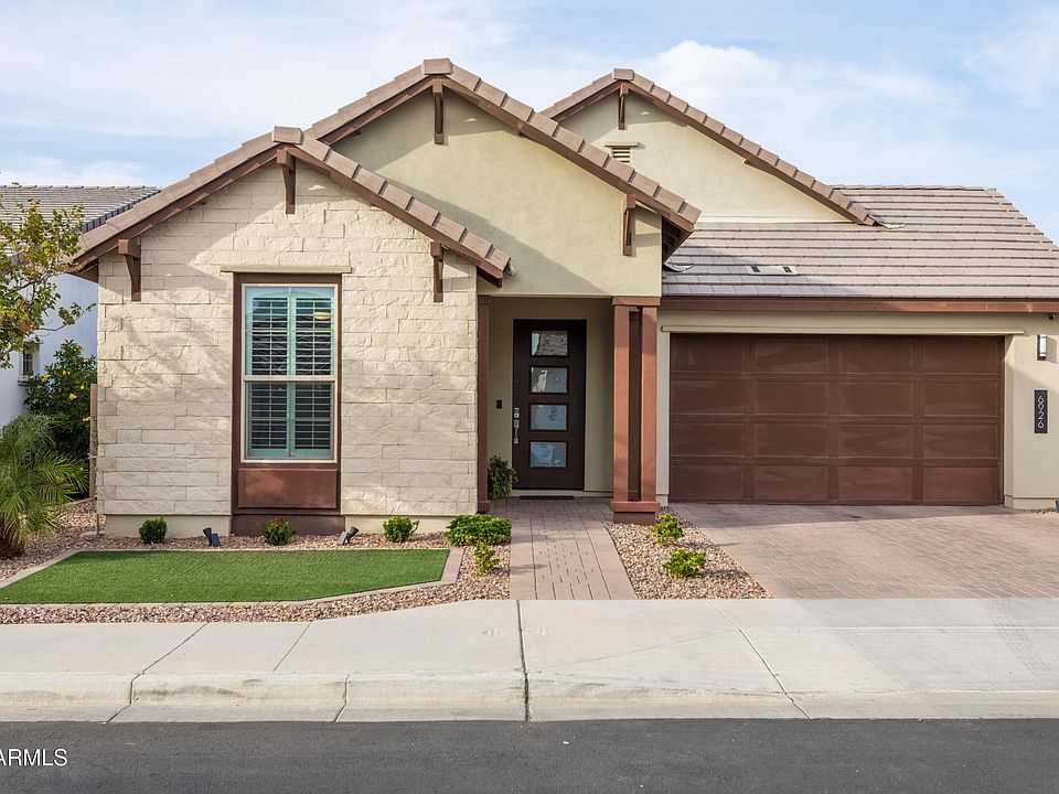 1st image of 6926 W SPUR Drive