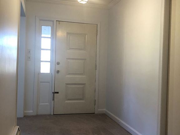 2nd image of 515 Dutchman Ave