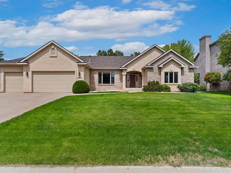 3830 Brushland Ct — Photo 10