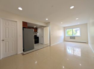 54-37 101st St #2R, Corona, NY 11368