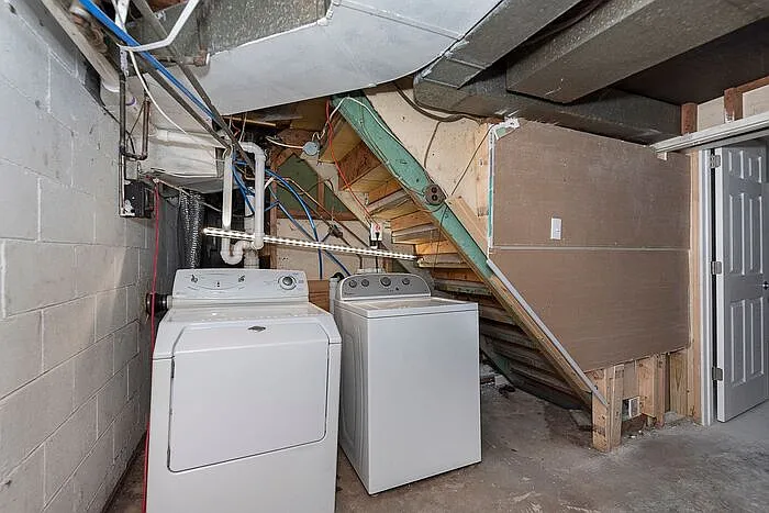 5875 N Keystone Ave — Photo 25