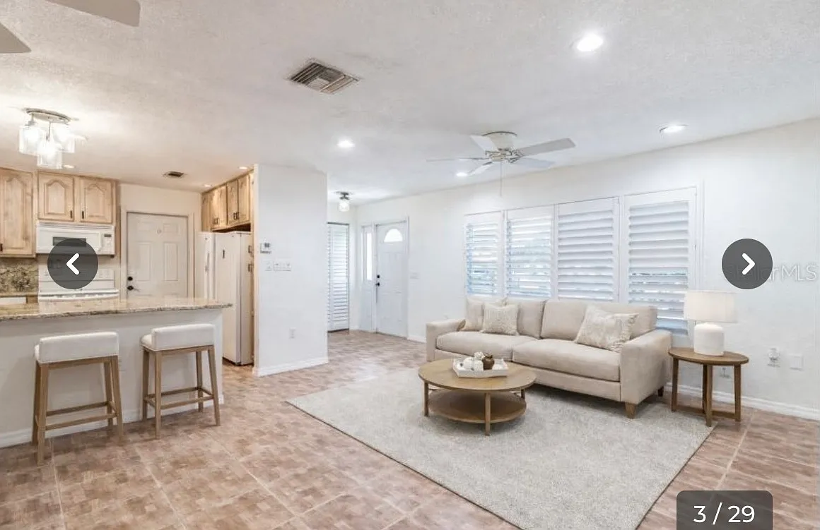 3 bed, 1200 sqft, $850 — Photo 3