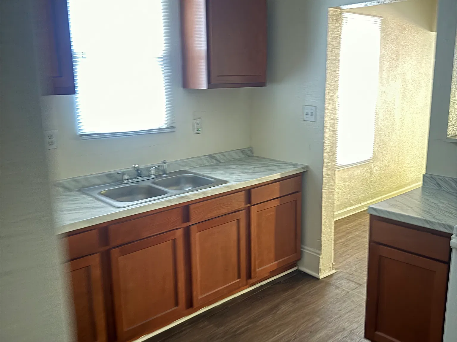 2 bed, 792 sqft, $1,325 — Photo 2