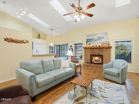 3rd image of 90 Bryan Cave Rd