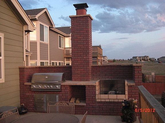 Built-in BBQ and Firepit