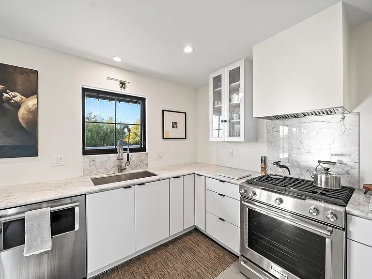 2640 E Camino La Zorrela — Photo 15