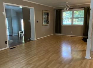 2707 Roediger Ct, Greensboro, NC 27407