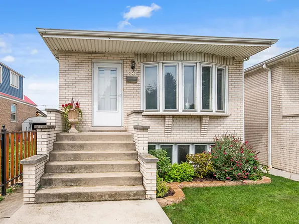 5242 S Lotus Ave, Chicago, IL 60638
