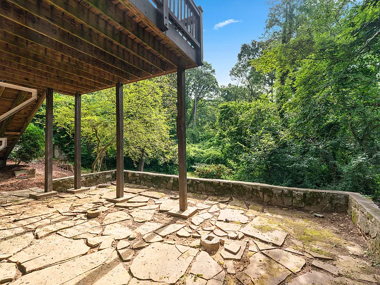 2867 Lookout Pl NE — Photo 36