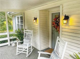 3655 Woodstock Rd, Gloucester, VA 23061