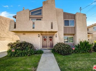 1916 Bataan Rd UNIT 2, Redondo Beach, CA 90278