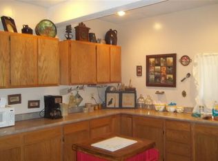 105 Circle Ave, Spencer, WV 25276