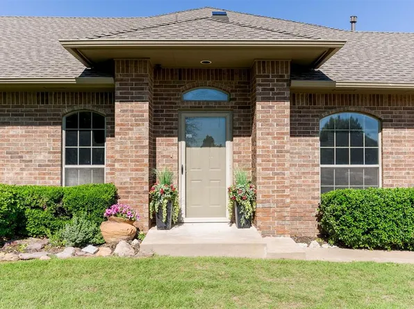 1832 NW 160th Pl, Edmond, OK 73013