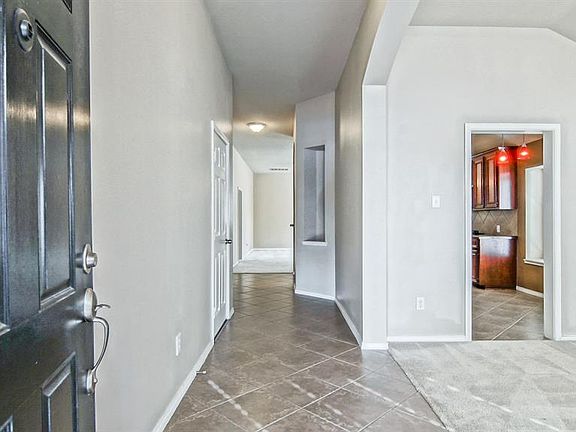 4th image of 18910 Shoreland Ct