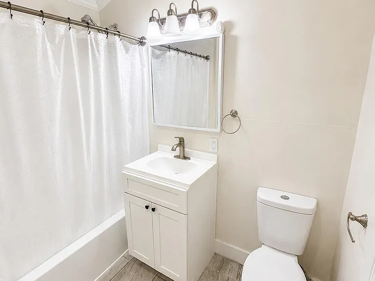 205 Jimmie St — Photo 3